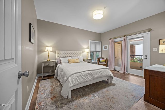 272 E Davie Street, Raleigh, NC 27601