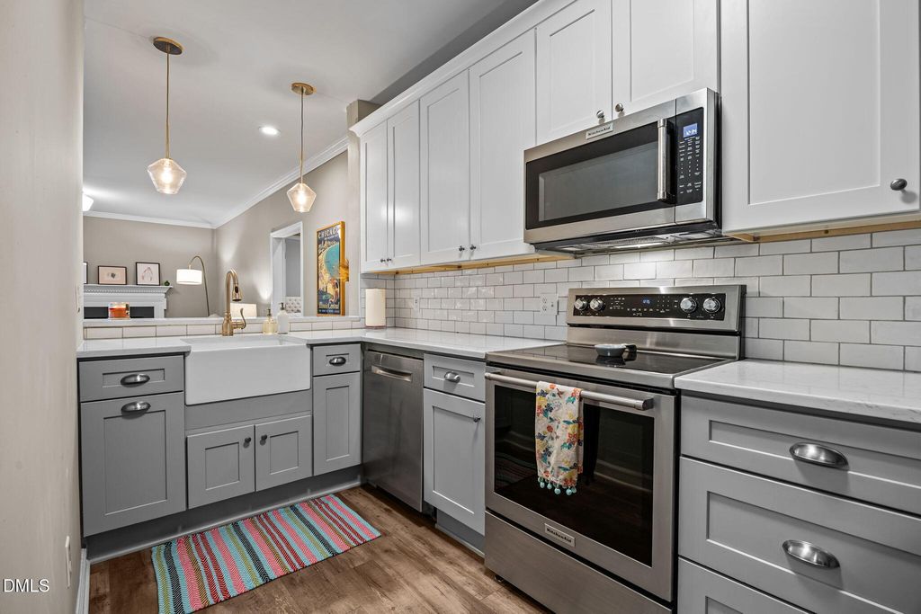 272 E Davie Street, Raleigh, NC 27601