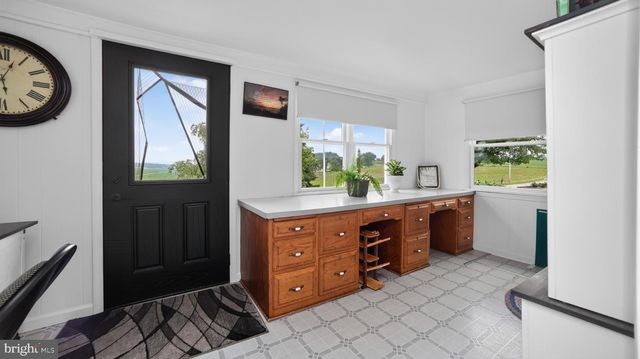 285 SCHOOL LANE RD, Gap, PA 17527