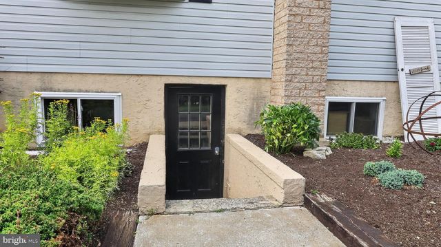 285 SCHOOL LANE RD, Gap, PA 17527