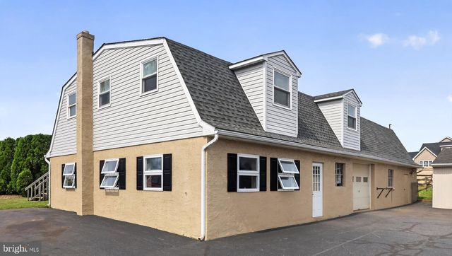 285 SCHOOL LANE RD, Gap, PA 17527
