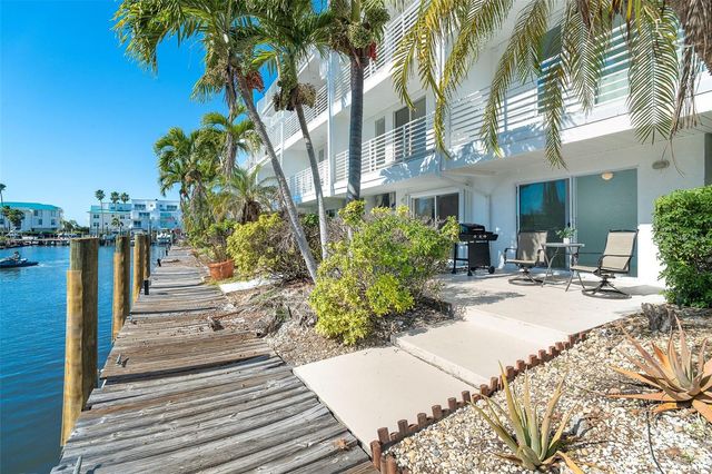 8226 HARBORSIDE CIRCLE, Englewood, FL 34224