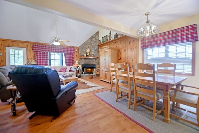 209 Moon Shadow Trail, Blairsville, GA 30512