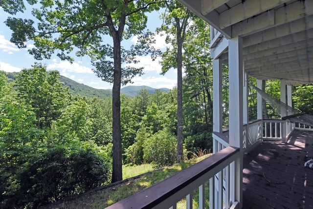 209 Moon Shadow Trail, Blairsville, GA 30512