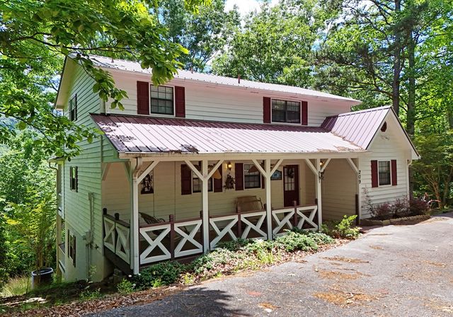 209 Moon Shadow Trail, Blairsville, GA 30512