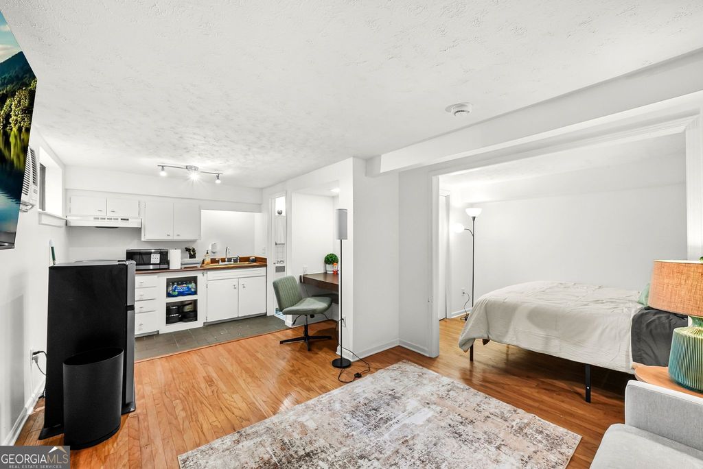 3635 Cantrell Road 3, Atlanta, GA 30319
