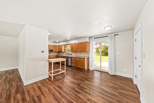 N68W15240 Prudence DRIVE, Menomonee Falls, WI 53051