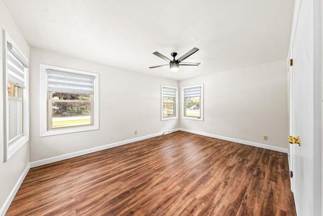 N68W15240 Prudence DRIVE, Menomonee Falls, WI 53051