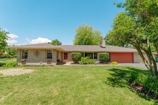 N68W15240 Prudence DRIVE, Menomonee Falls, WI 53051