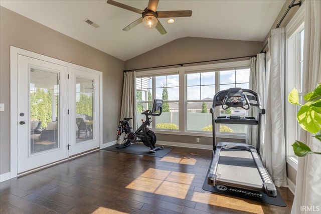 5959 Brookstone Drive, Newburgh, IN 47630