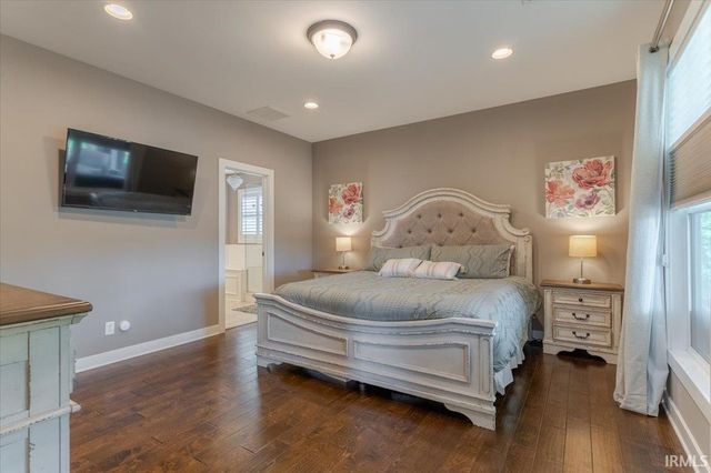 5959 Brookstone Drive, Newburgh, IN 47630