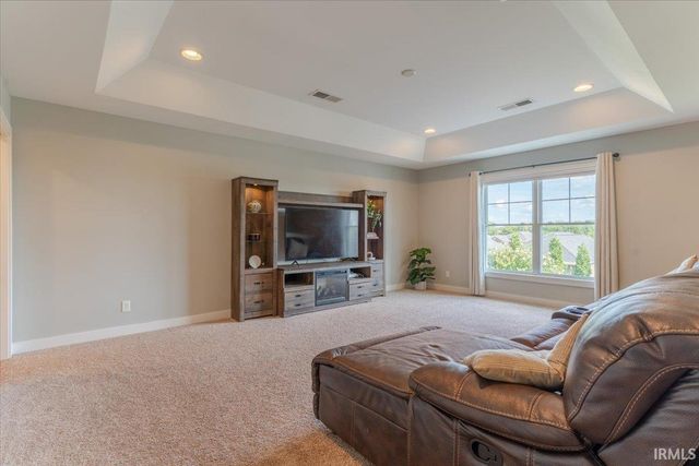 5959 Brookstone Drive, Newburgh, IN 47630