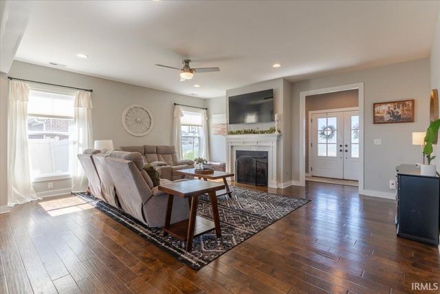 5959 Brookstone Drive, Newburgh, IN 47630
