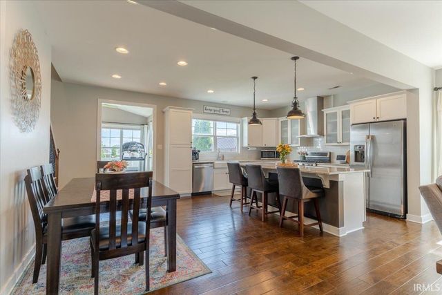 5959 Brookstone Drive, Newburgh, IN 47630