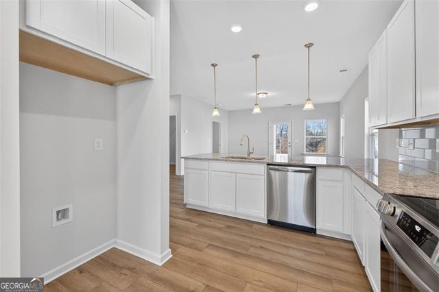 81 Roxeywood Way, Winder, GA 30680