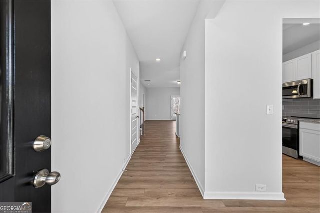 81 Roxeywood Way, Winder, GA 30680