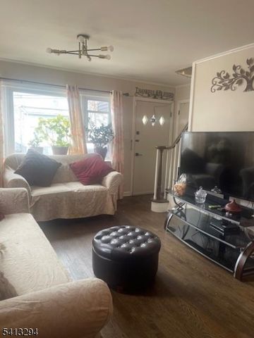 245 W 19Th Ave, Irvington Twp., NJ 07111