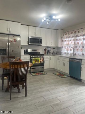 245 W 19Th Ave, Irvington Twp., NJ 07111