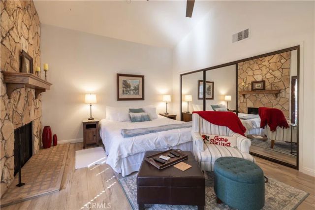 39802 Lakeview Drive 17, Big Bear Lake, CA 92315