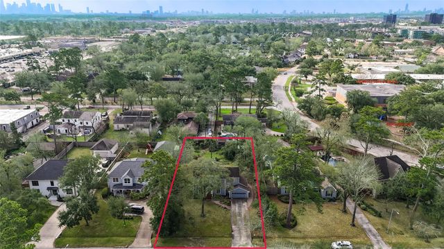 725 W 41st Street, Houston, TX 77018