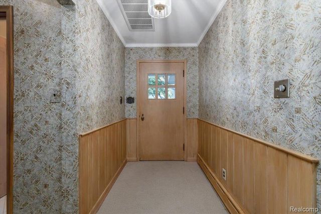 31069 Munger Drive, Livonia, MI 48154