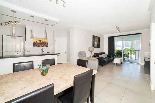 17100 N Bay Road 1802, Sunny Isles Beach, FL 33160