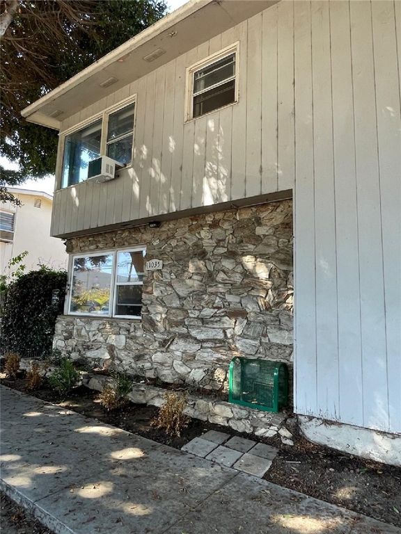 1035 E Appleton Street 2, Long Beach, CA 90802 — exterior
