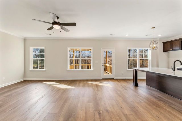 1061 Paula Parris Road, Chesnee, SC 29323