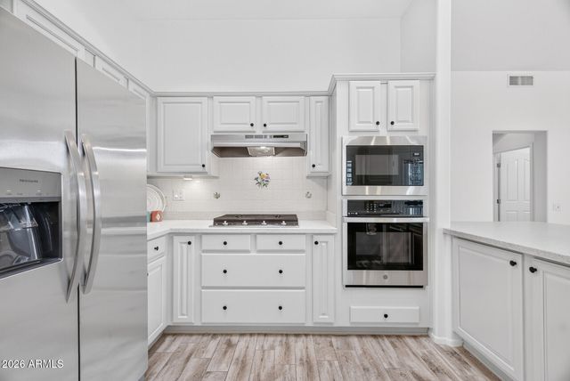 21010 N LIMOUSINE Drive, Sun City West, AZ 85375