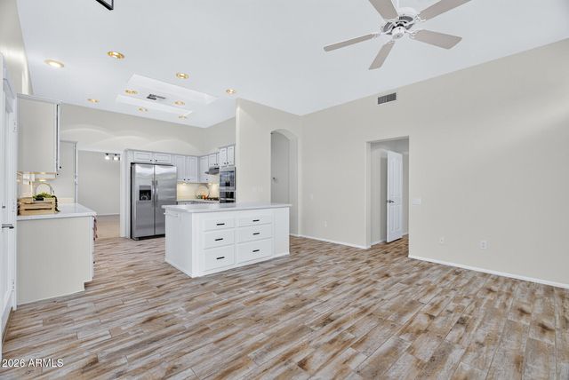 21010 N LIMOUSINE Drive, Sun City West, AZ 85375