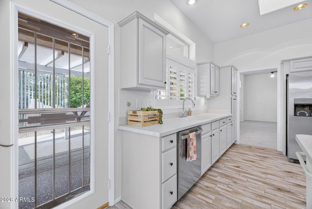 21010 N LIMOUSINE Drive, Sun City West, AZ 85375