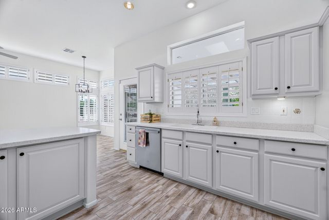 21010 N LIMOUSINE Drive, Sun City West, AZ 85375