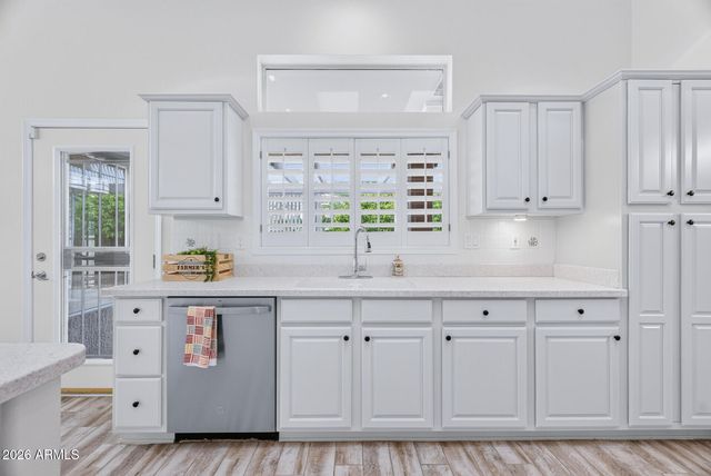 21010 N LIMOUSINE Drive, Sun City West, AZ 85375