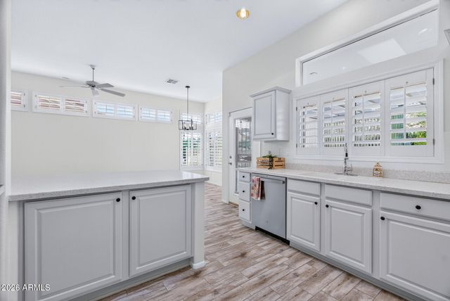 21010 N LIMOUSINE Drive, Sun City West, AZ 85375