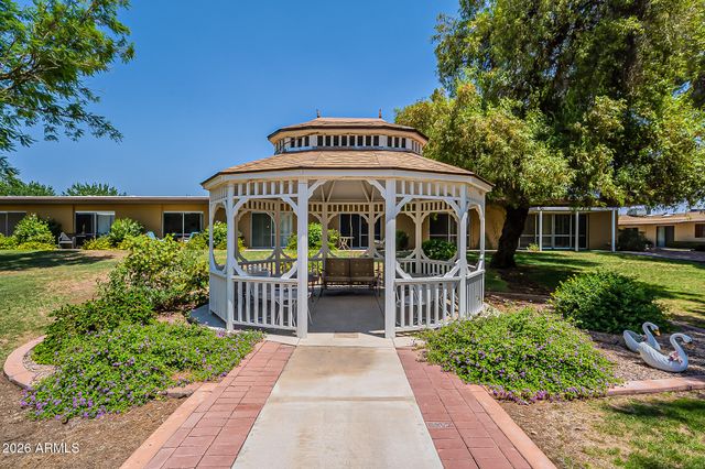 21010 N LIMOUSINE Drive, Sun City West, AZ 85375