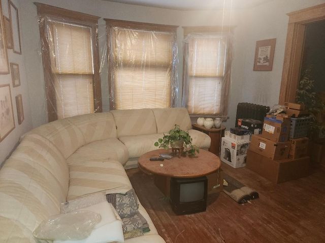 2683 Crane Street, Detroit, MI 48214