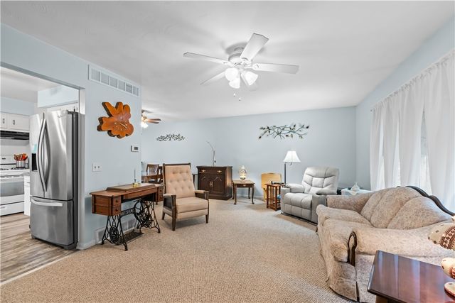 34 Bucky Drive, Chili, NY 14624