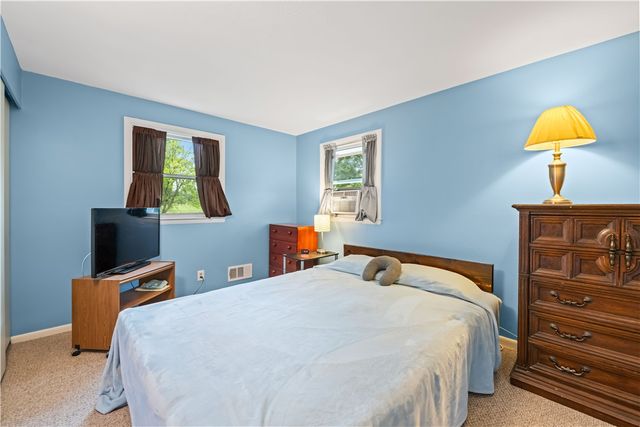 34 Bucky Drive, Chili, NY 14624