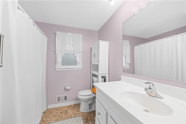 34 Bucky Drive, Chili, NY 14624
