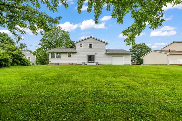 34 Bucky Drive, Chili, NY 14624
