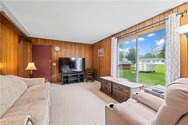 34 Bucky Drive, Chili, NY 14624