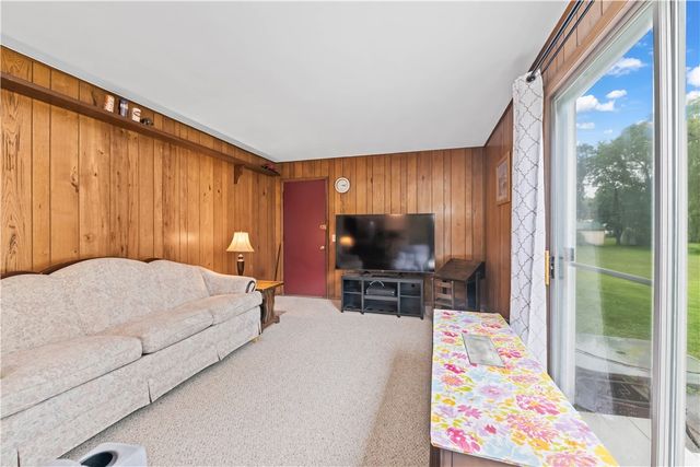 34 Bucky Drive, Chili, NY 14624