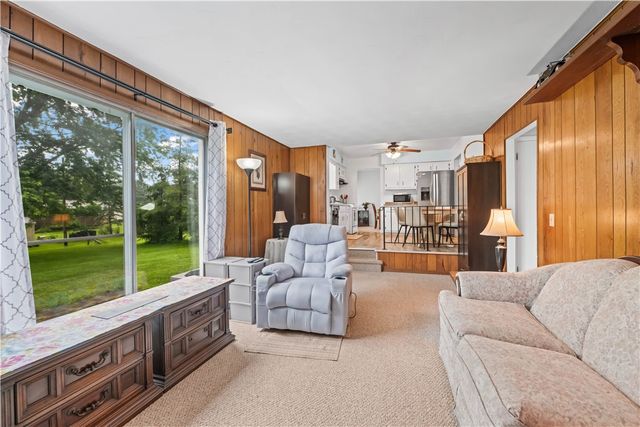 34 Bucky Drive, Chili, NY 14624
