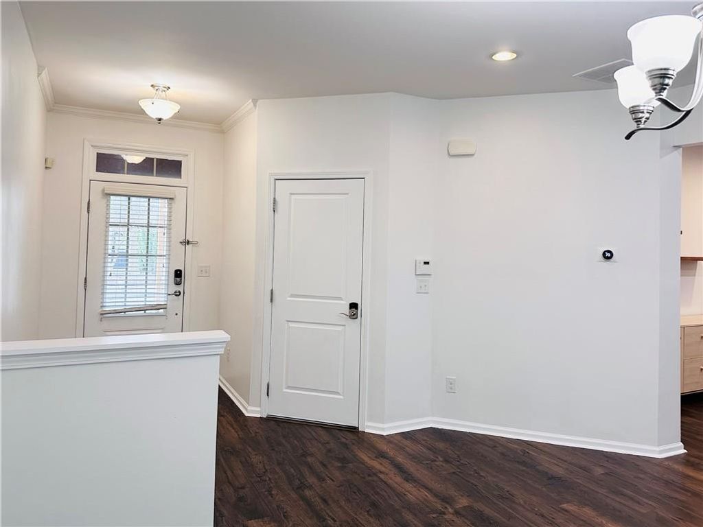 Image 12 of property listing at 13459 Gardiner Lane, Alpharetta, GA 30004