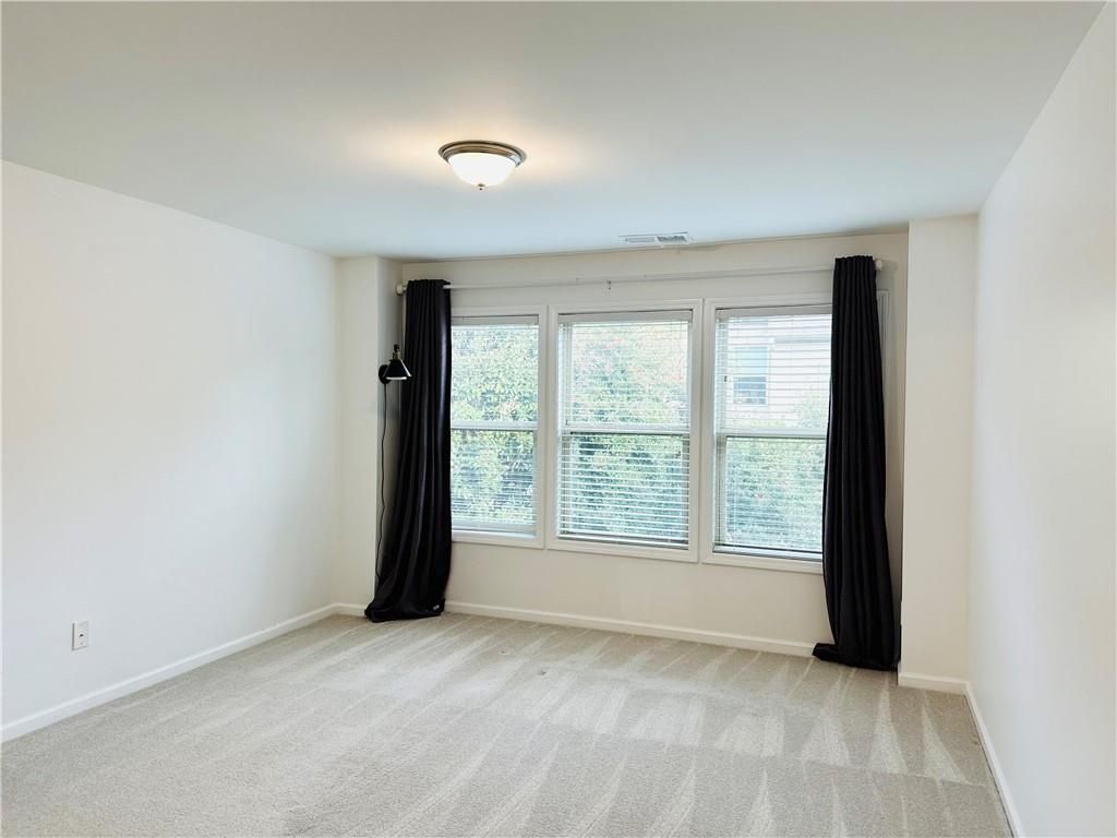 Image 20 of property listing at 13459 Gardiner Lane, Alpharetta, GA 30004