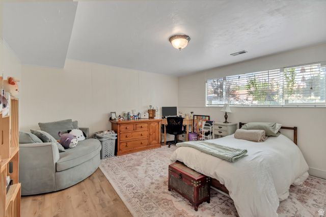 7470 S RAMANEE DR DR, Midvale, UT 84047