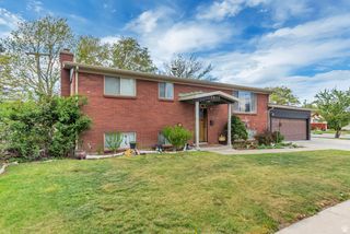7470 S RAMANEE DR DR, Midvale, UT 84047