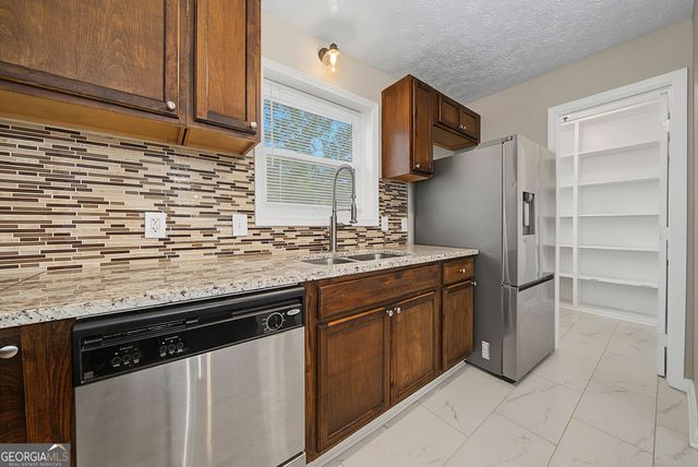 3202 Beaver Drive, Douglasville, GA 30135