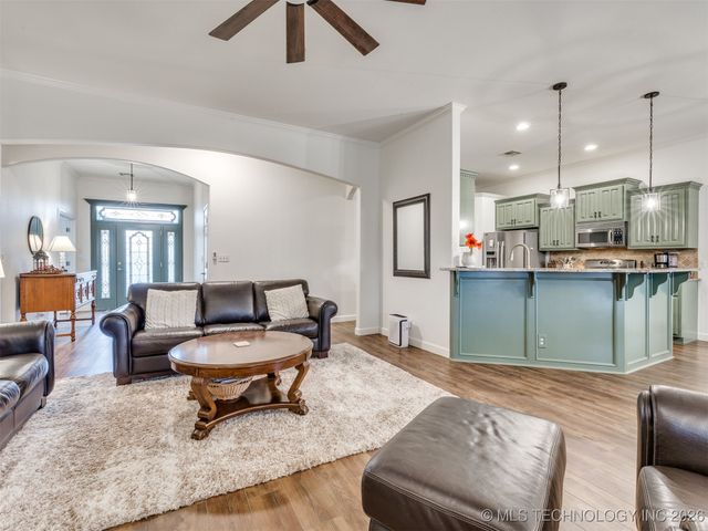 4671 E 144th Place, Bixby, OK 74008