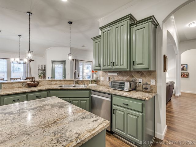 4671 E 144th Place, Bixby, OK 74008